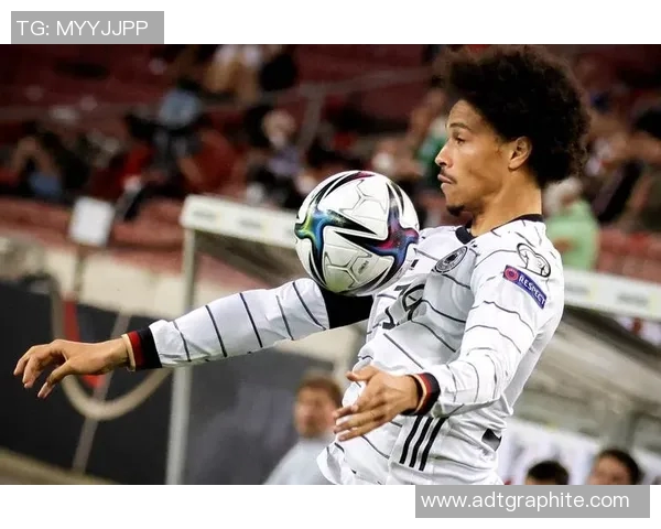 德国足球明星青春岁月的珍贵瞬间回顾与盘点